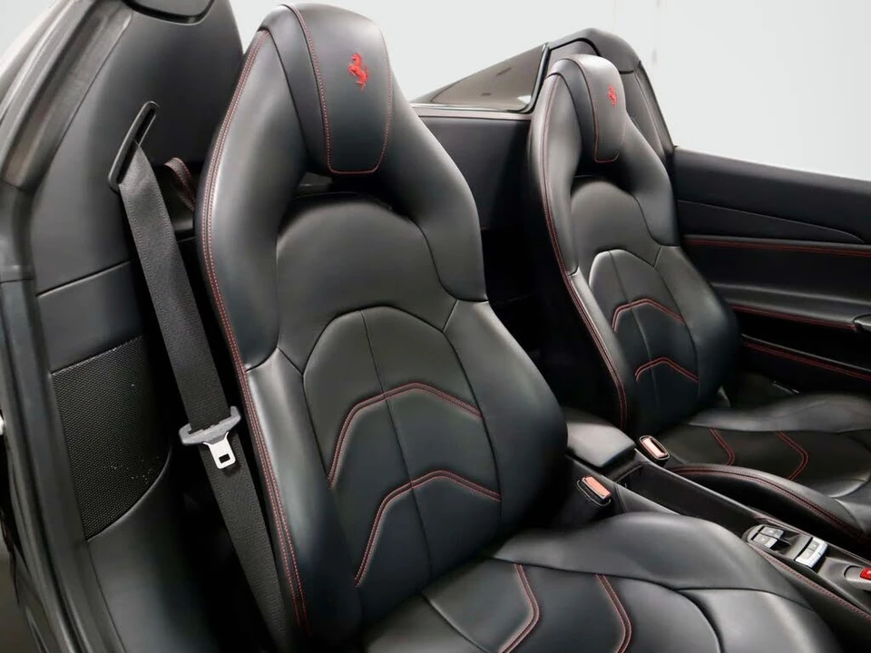 2019 Ferrari 488 Spider - Image 18 of 31