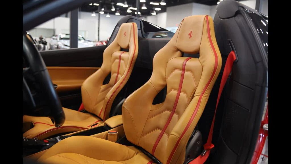 2019 Ferrari 488 Spider - Image 17 of 31