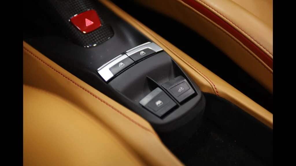 2019 Ferrari 488 Spider - Image 29 of 31