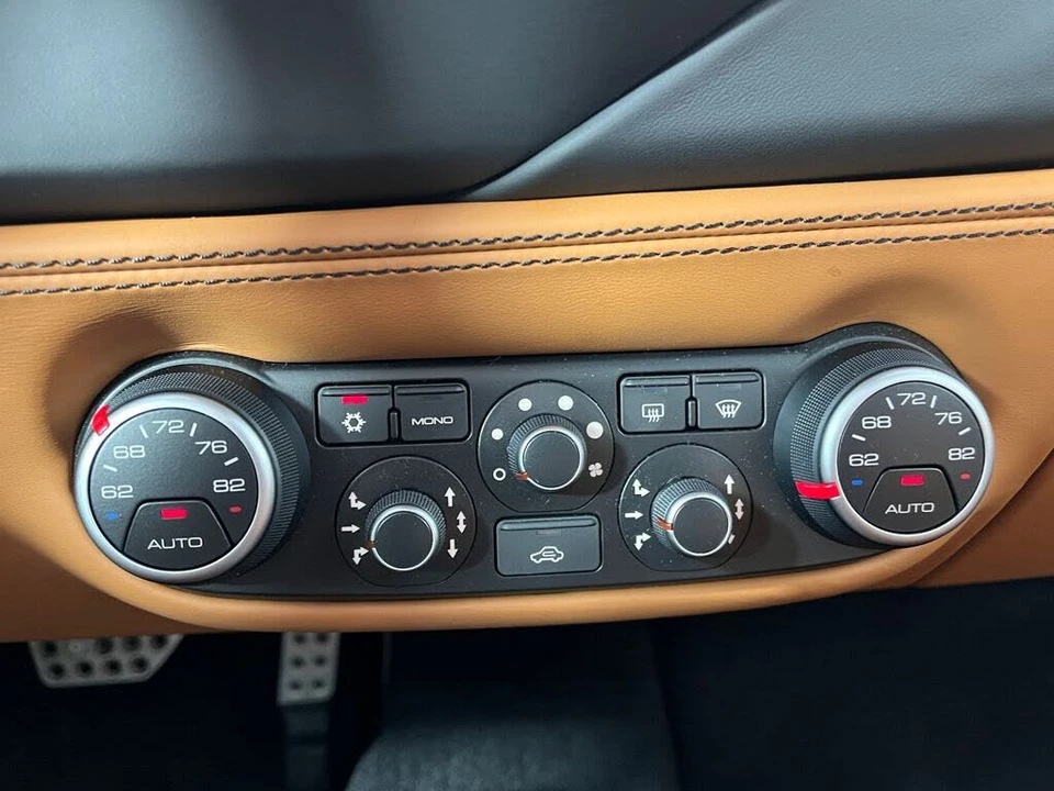2019 Ferrari 488 Spider - Image 28 of 31