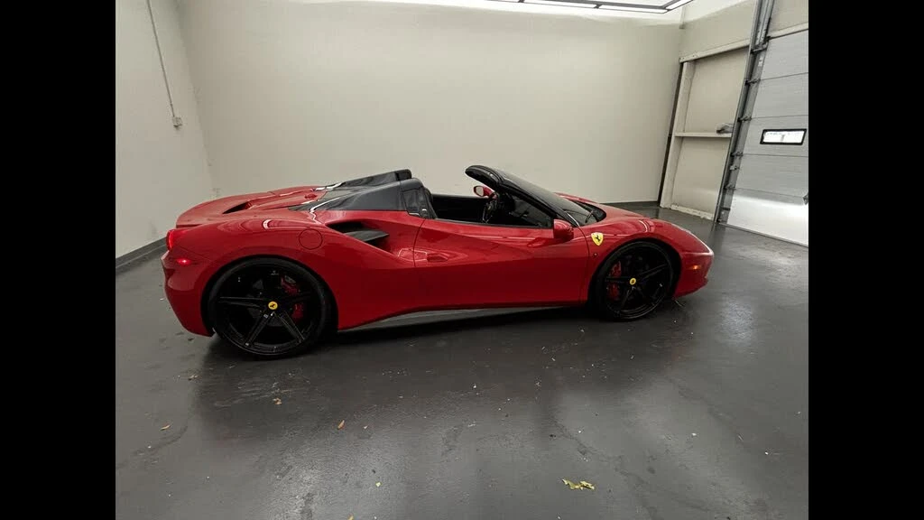 2019 Ferrari 488 Spider - Image 8 of 18