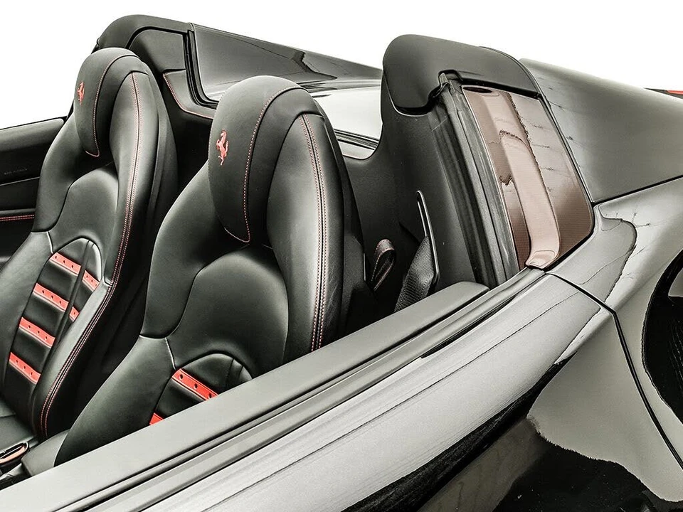2019 Ferrari 488 Spider - Image 16 of 31