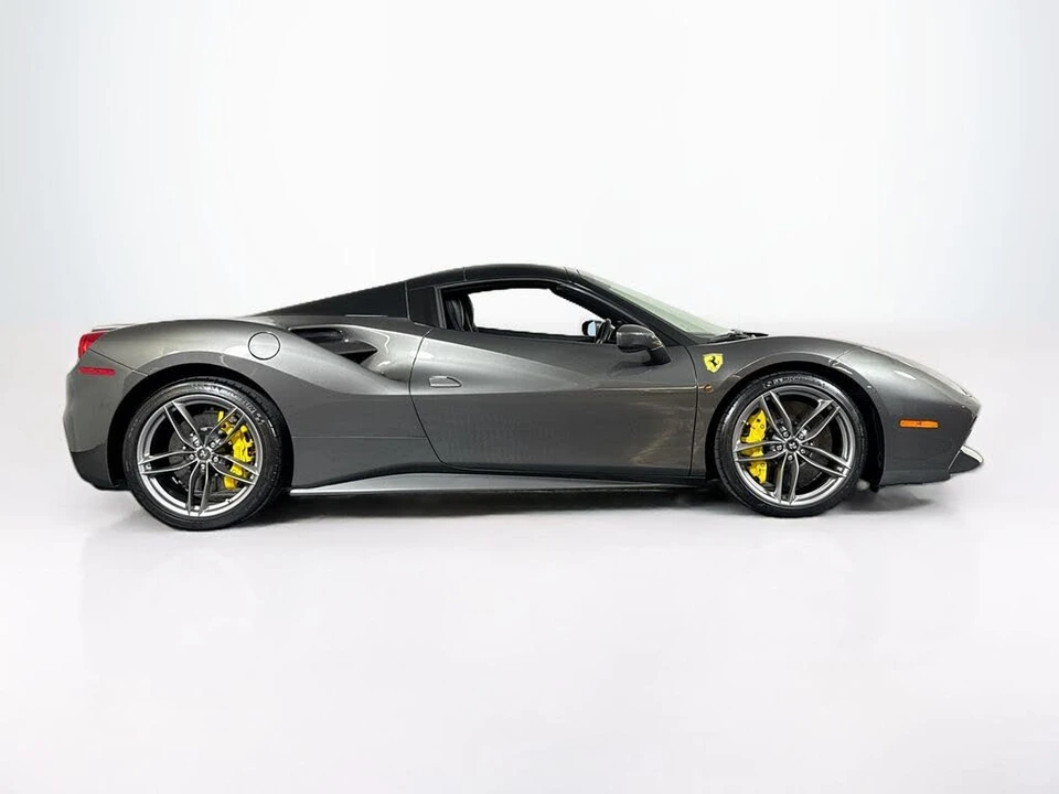 2019 Ferrari 488 Spider - Image 10 of 31