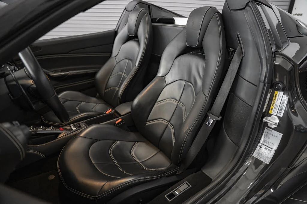 2019 Ferrari 488 Spider - Image 28 of 31