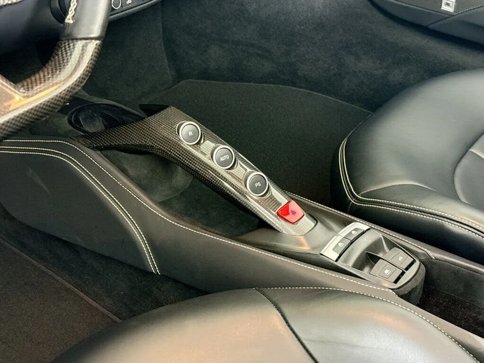 2019 Ferrari 488 Spider - Image 17 of 31