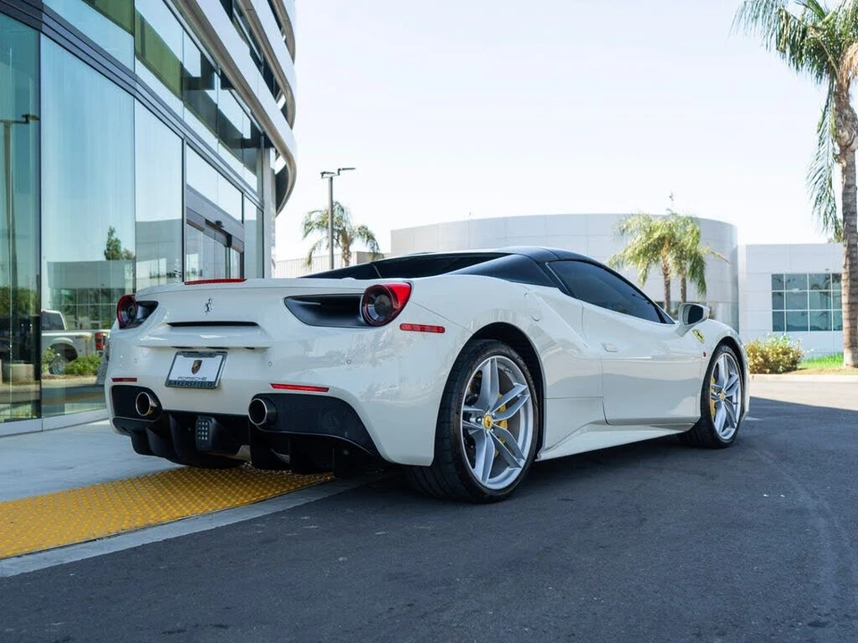 2019 Ferrari 488 Spider - Image 9 of 31