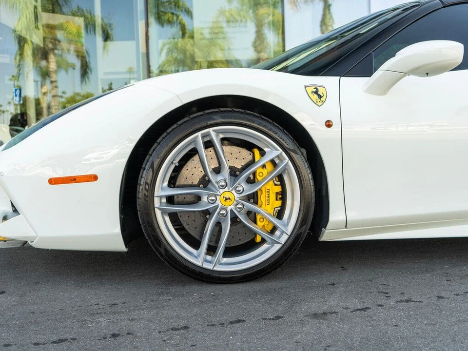 2019 Ferrari 488 Spider - Image 12 of 31