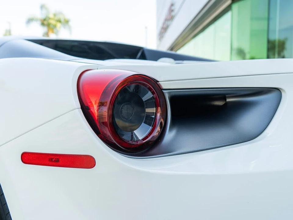 2019 Ferrari 488 Spider - Image 21 of 31