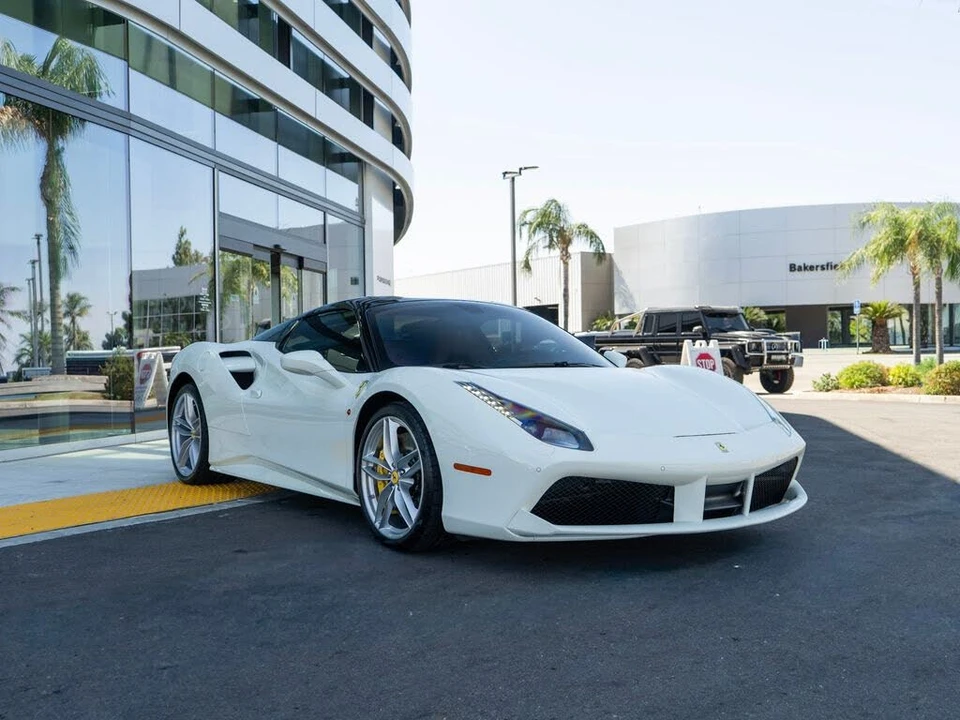 2019 Ferrari 488 Spider - Image 7 of 31