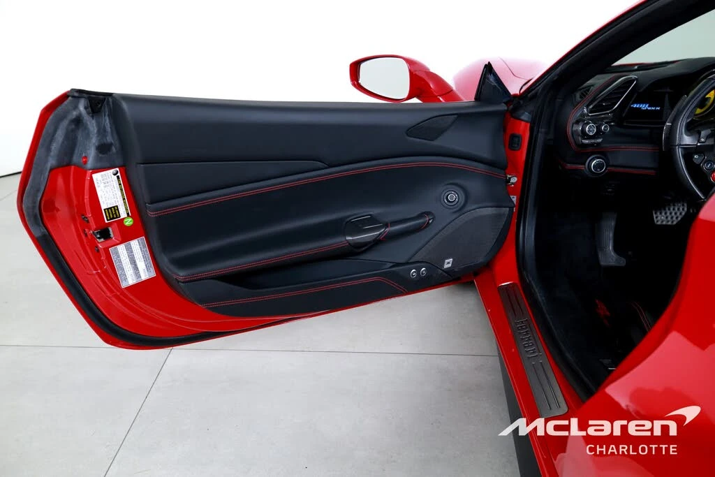 2019 Ferrari 488 Spider - Image 11 of 31