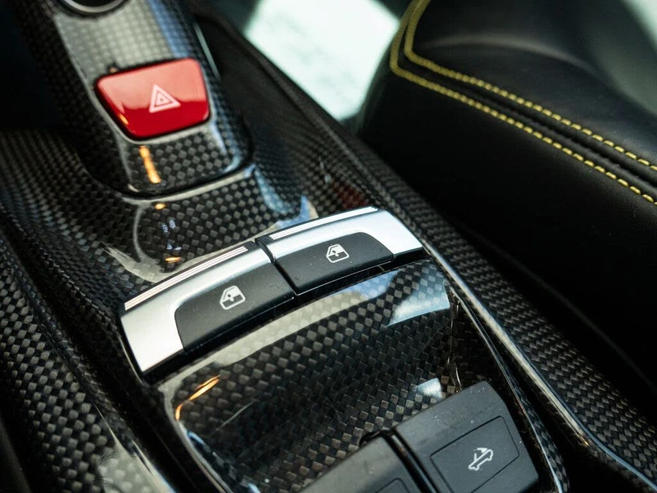 2019 Ferrari 488 Spider - Image 18 of 31