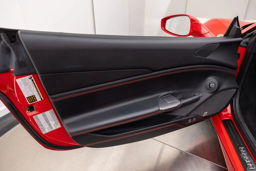 2019 Ferrari 488 Spider - Image 25 of 31