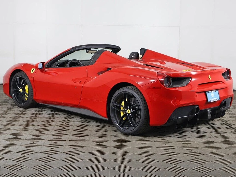 2019 Ferrari 488 Spider - Image 7 of 31