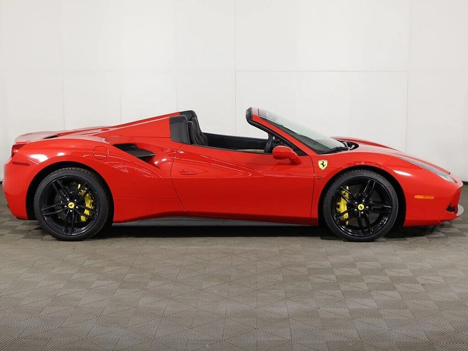 2019 Ferrari 488 Spider - Image 16 of 31