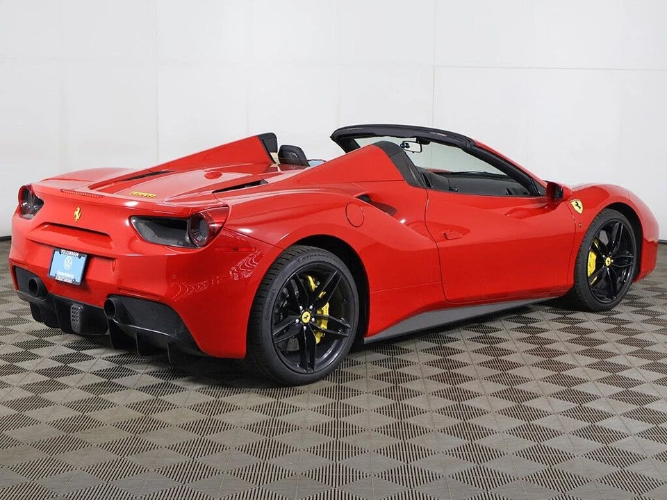 2019 Ferrari 488 Spider - Image 8 of 31