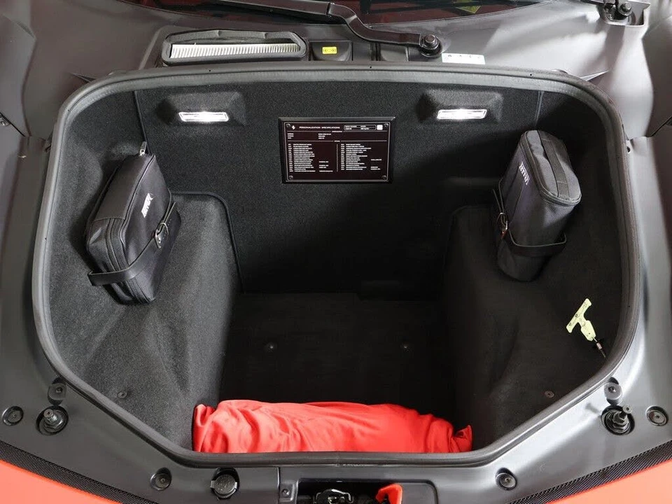 2019 Ferrari 488 Spider - Image 18 of 31