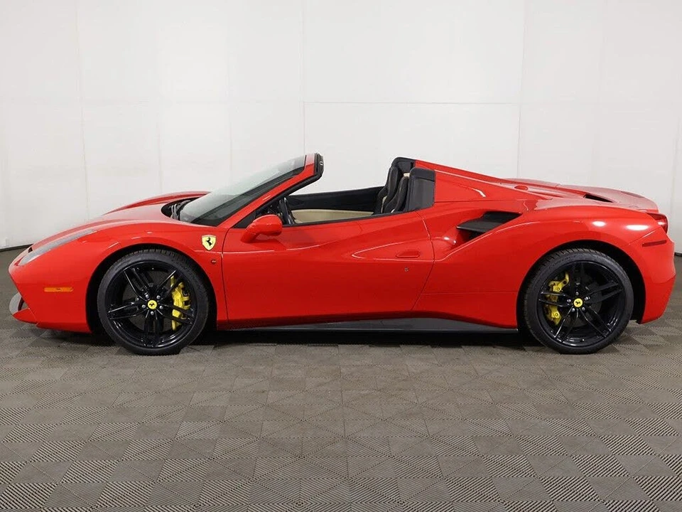 2019 Ferrari 488 Spider - Image 15 of 31