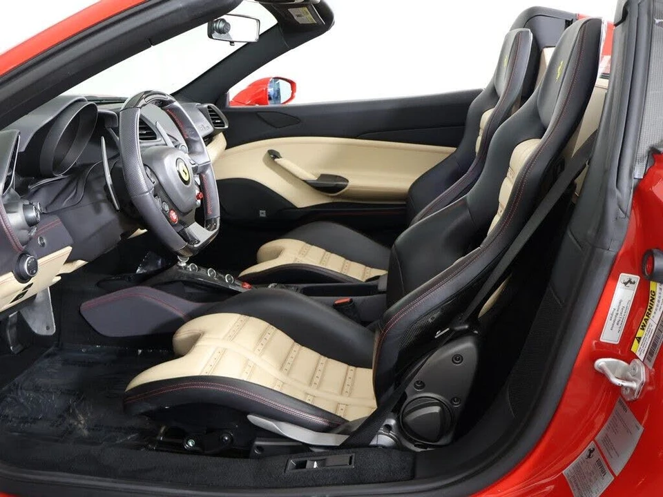 2019 Ferrari 488 Spider - Image 25 of 31