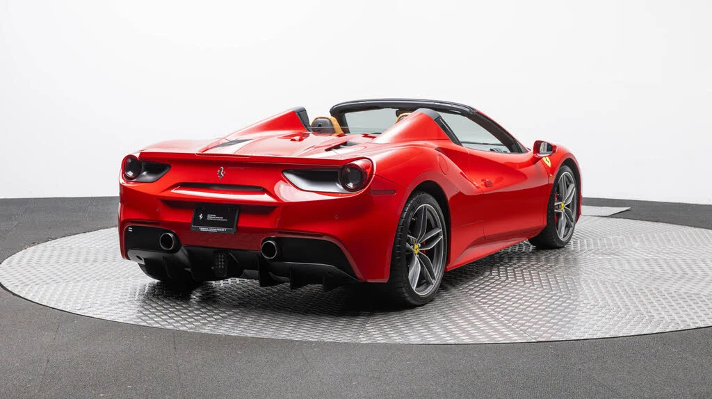 2019 Ferrari 488 Spider - Image 8 of 31