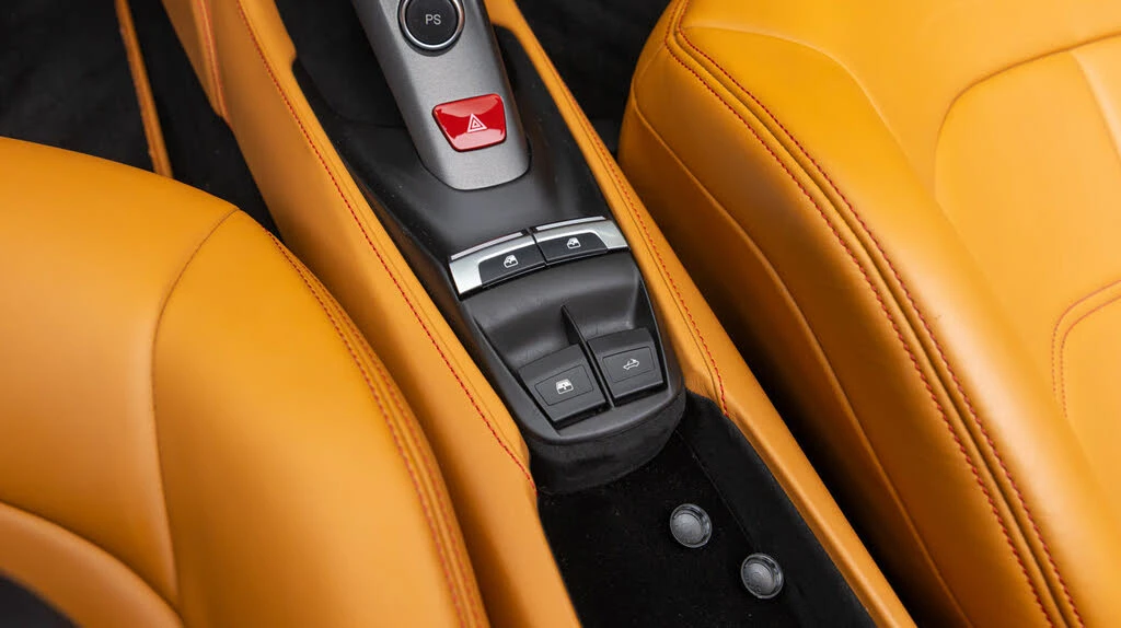 2019 Ferrari 488 Spider - Image 31 of 31