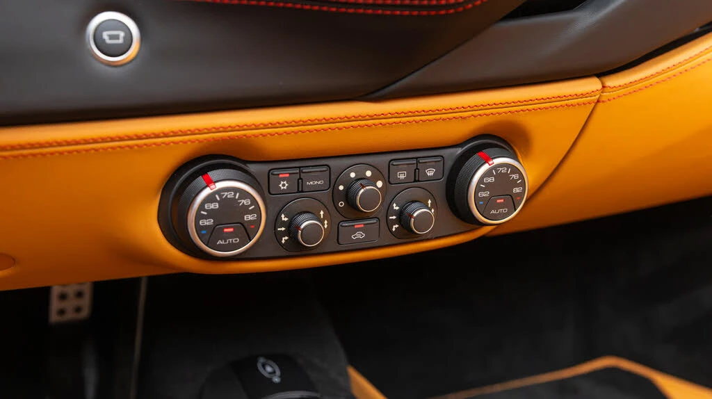 2019 Ferrari 488 Spider - Image 30 of 31