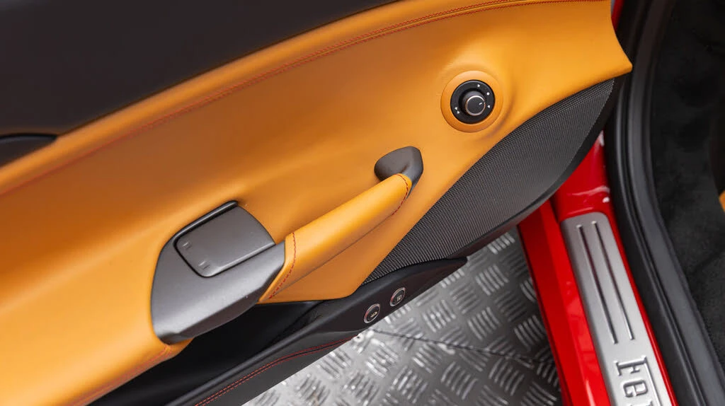 2019 Ferrari 488 Spider - Image 13 of 31
