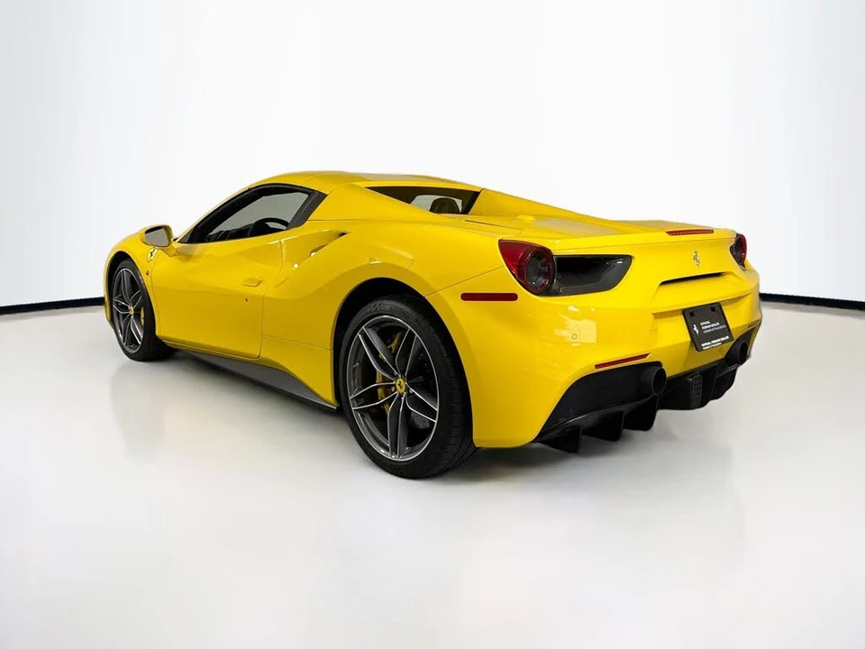 2019 Ferrari 488 Spider - Image 5 of 6