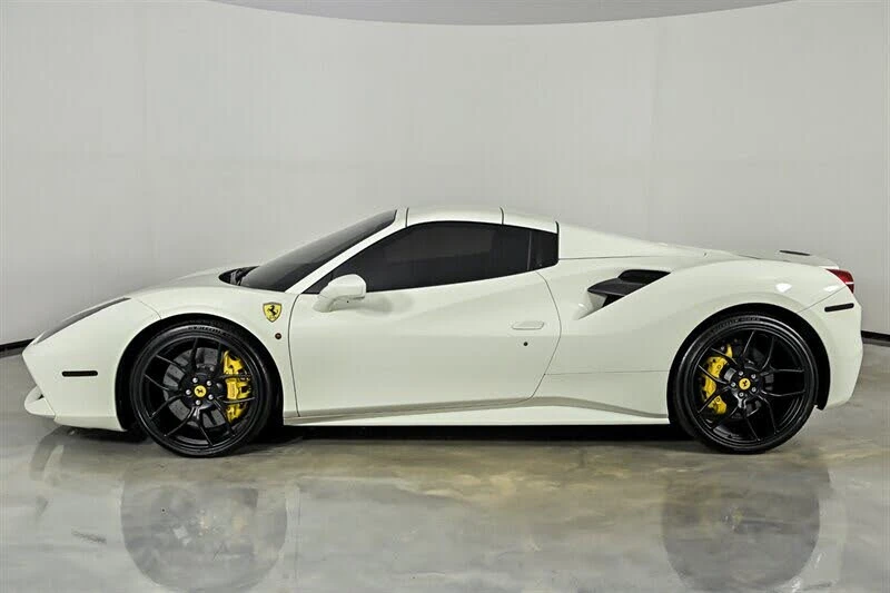 2019 Ferrari 488 Spider - Image 15 of 31