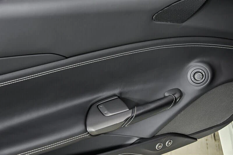 2019 Ferrari 488 Spider - Image 17 of 31