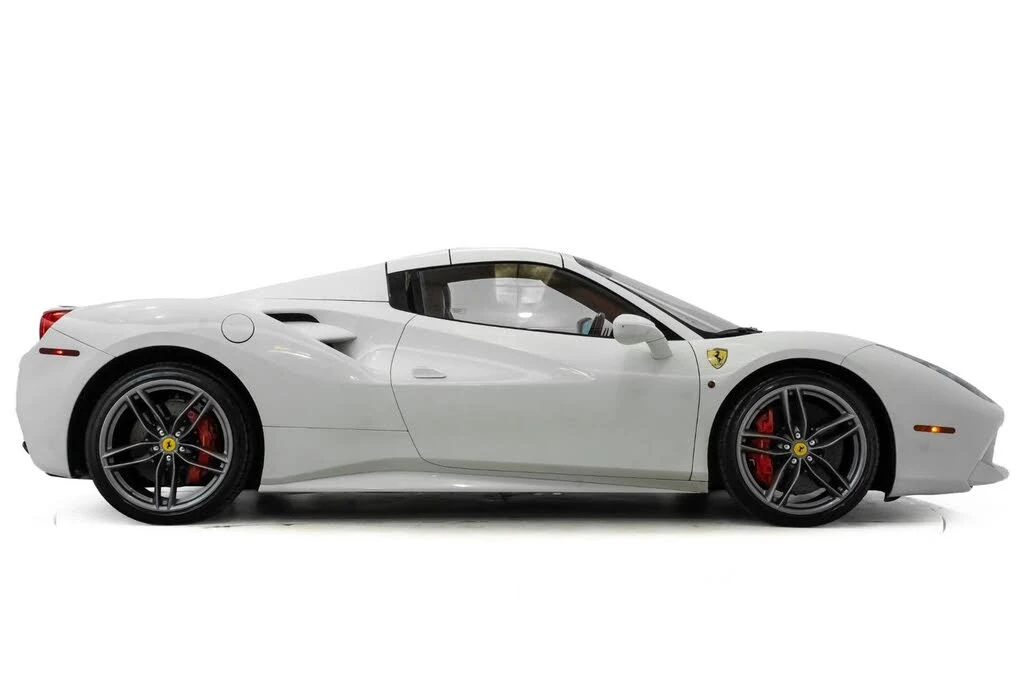 2019 Ferrari 488 Spider - Image 5 of 31