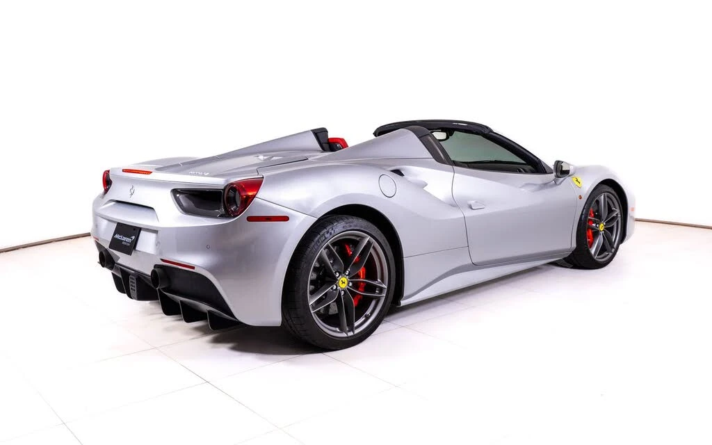 2019 Ferrari 488 Spider - Image 7 of 26