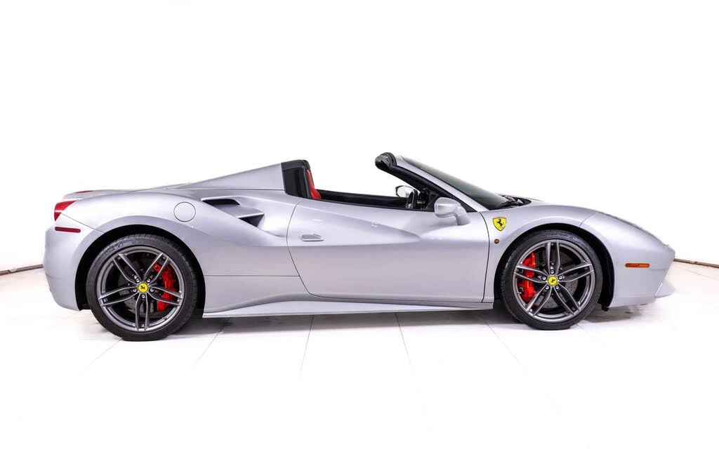 2019 Ferrari 488 Spider - Image 8 of 26