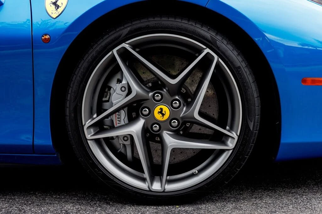 2019 Ferrari 488 Spider - Image 16 of 31