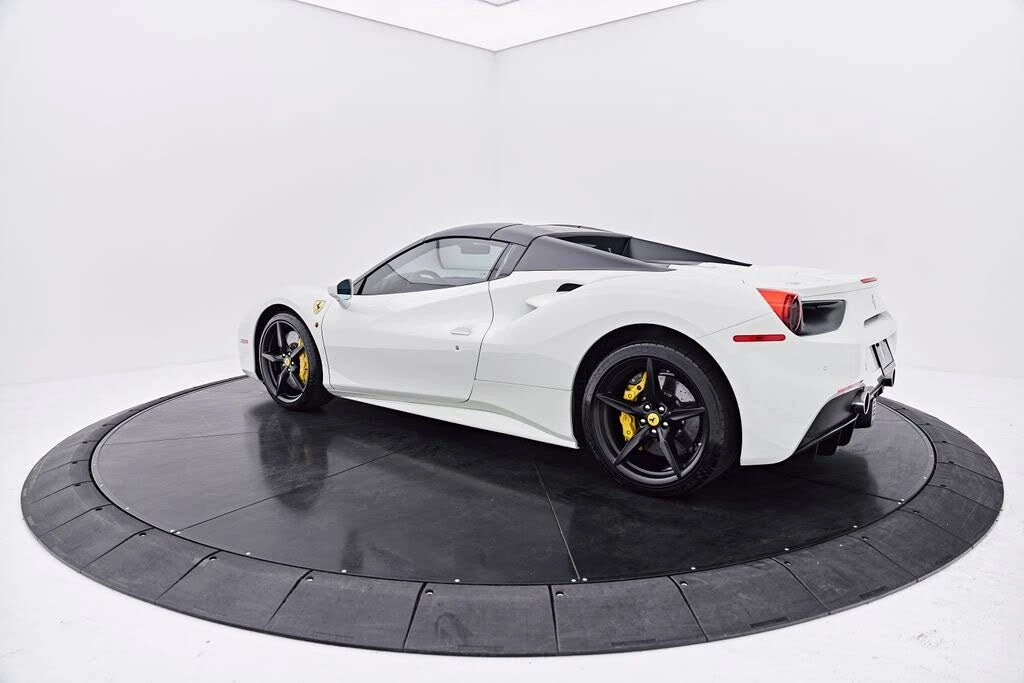 2019 Ferrari 488 Spider - Image 19 of 31