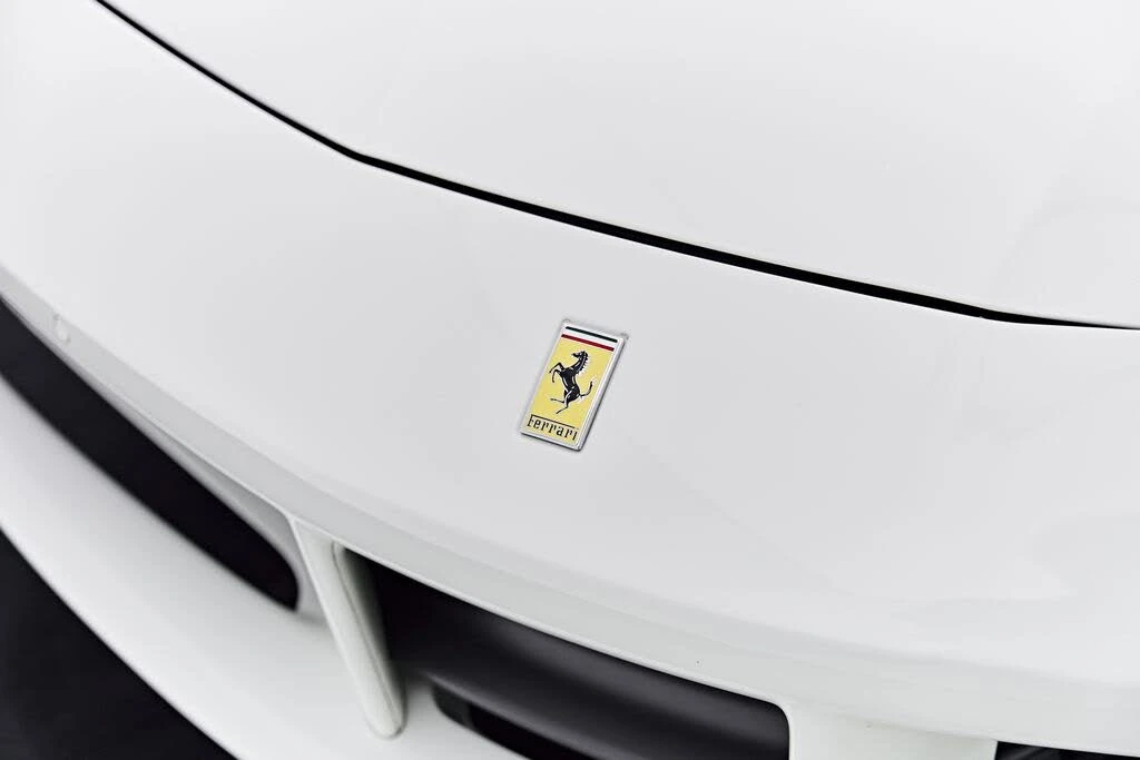 2019 Ferrari 488 Spider - Image 31 of 31