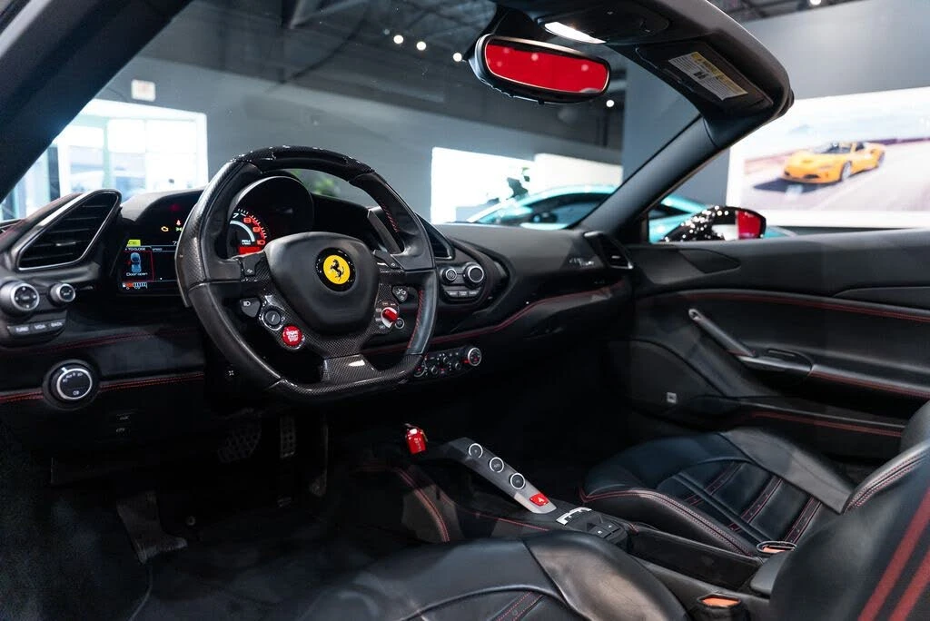 2019 Ferrari 488 Spider - Image 25 of 31