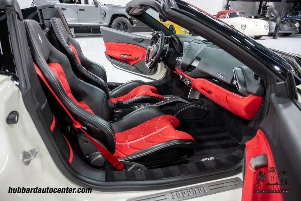 2019 Ferrari 488 Spider - Image 28 of 31
