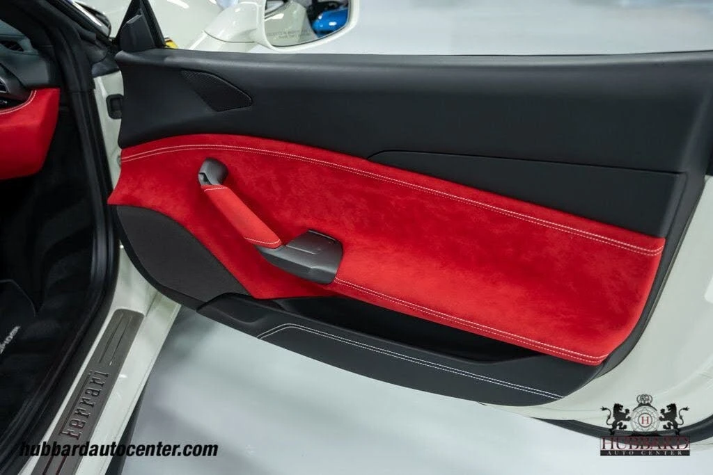 2019 Ferrari 488 Spider - Image 27 of 31