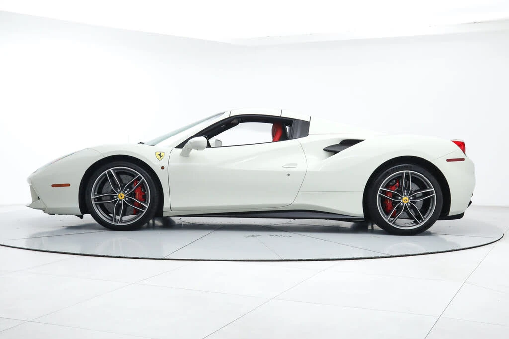 2019 Ferrari 488 Spider - Image 7 of 31