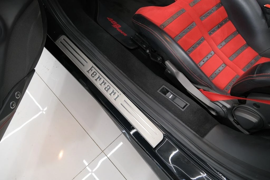 2019 Ferrari 488 Spider - Image 27 of 31