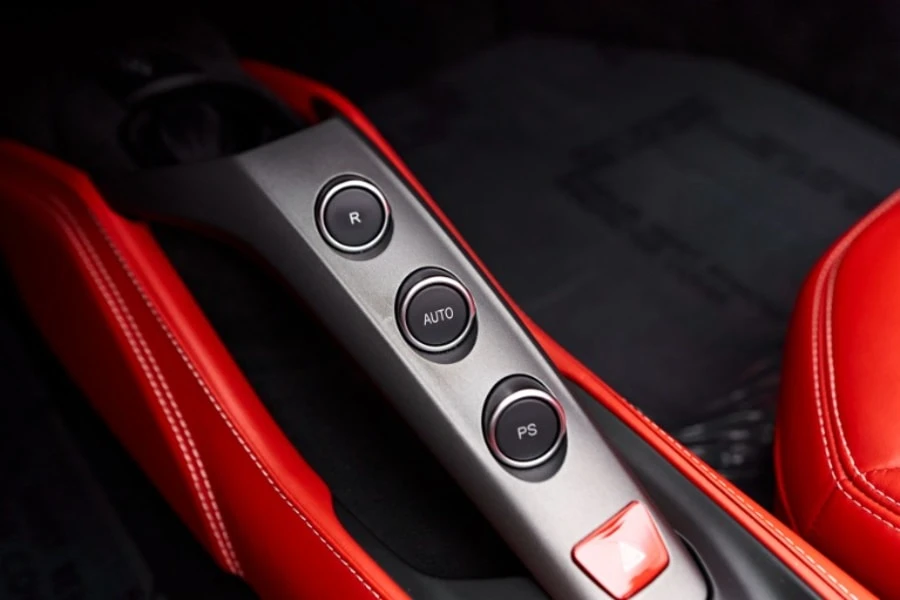 2019 Ferrari 488 Spider - Image 23 of 29