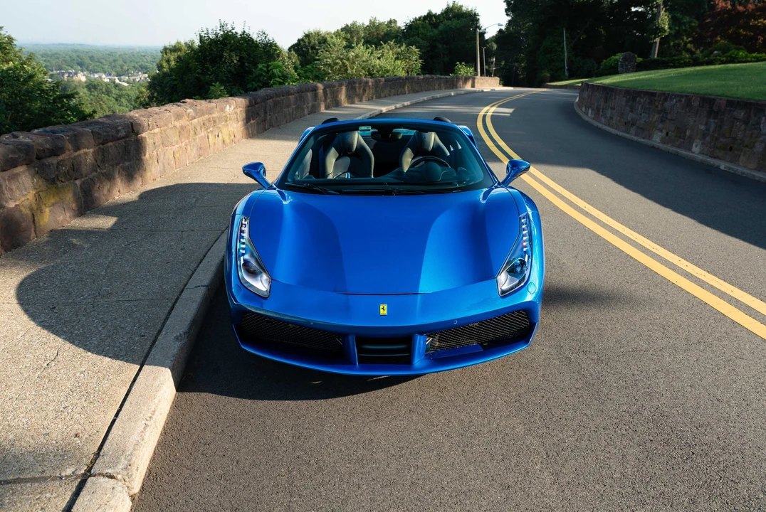 2019 Ferrari 488 Spider - Image 8 of 31