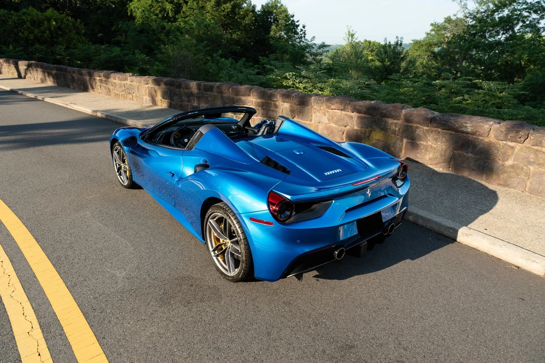 2019 Ferrari 488 Spider - Image 7 of 31