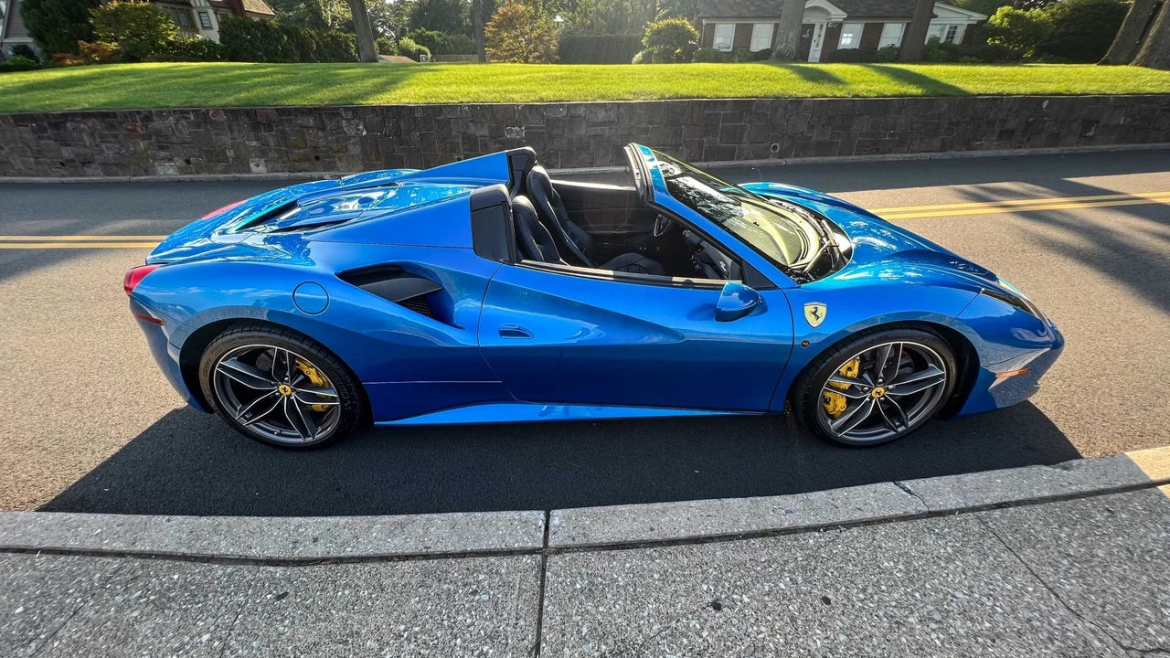 2019 Ferrari 488 Spider - Image 6 of 31