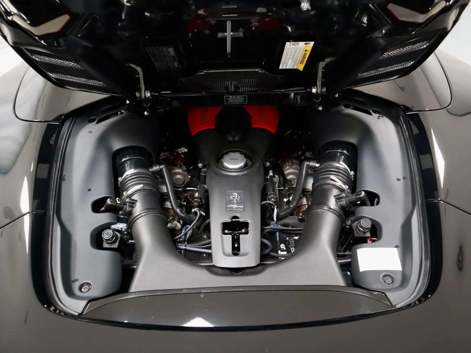 2019 Ferrari 488 Spider - Image 14 of 31