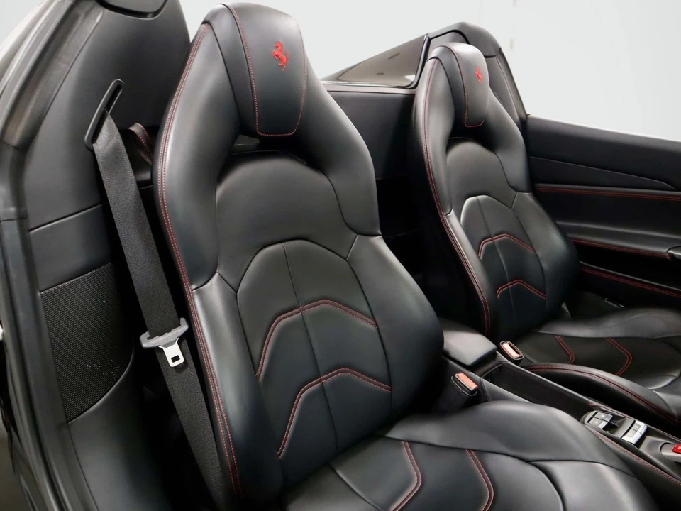 2019 Ferrari 488 Spider - Image 18 of 31