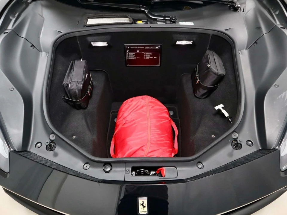 2019 Ferrari 488 Spider - Image 10 of 31