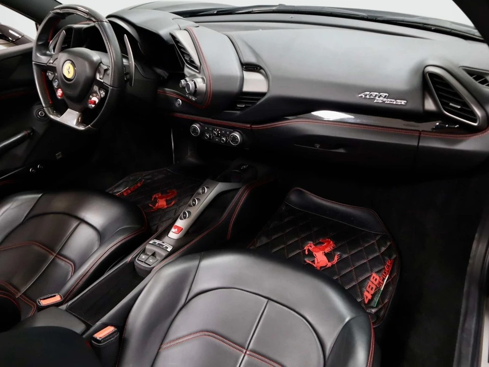 2019 Ferrari 488 Spider - Image 17 of 31