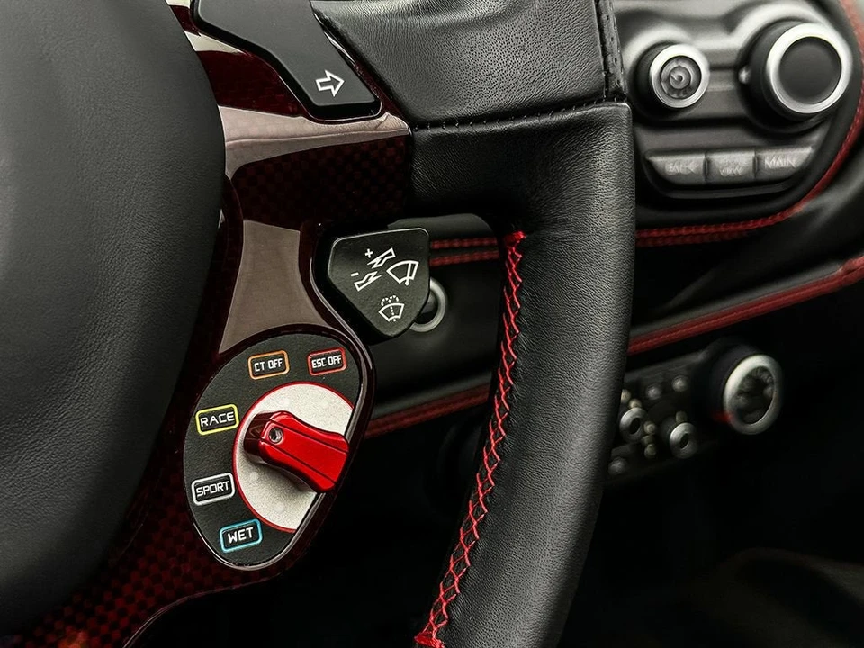2019 Ferrari 488 Spider - Image 13 of 31