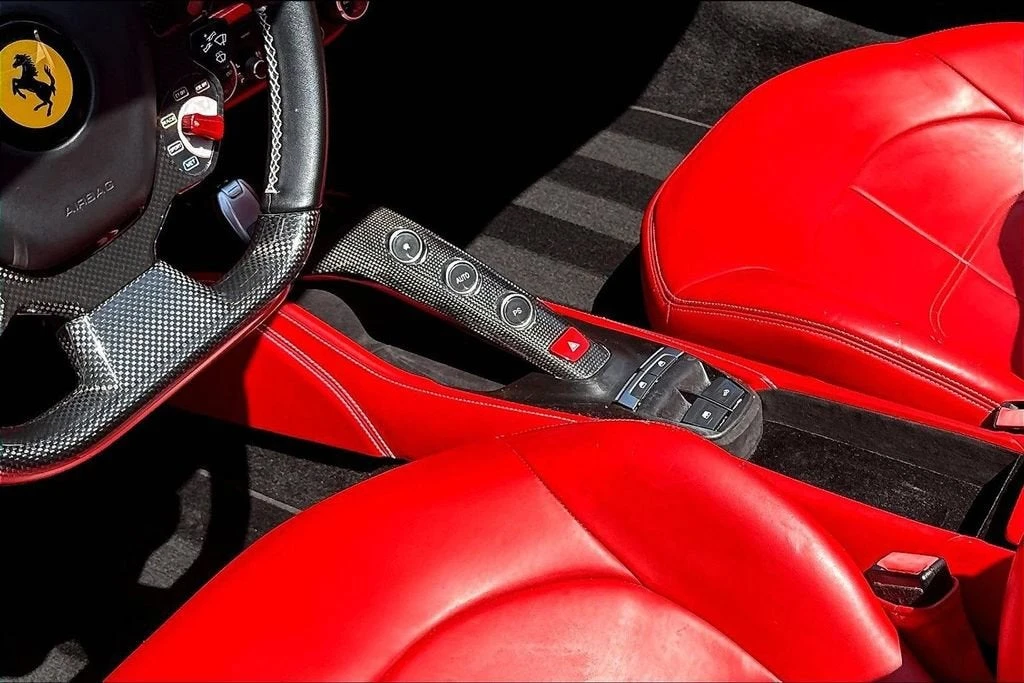 2019 Ferrari 488 Spider - Image 16 of 30